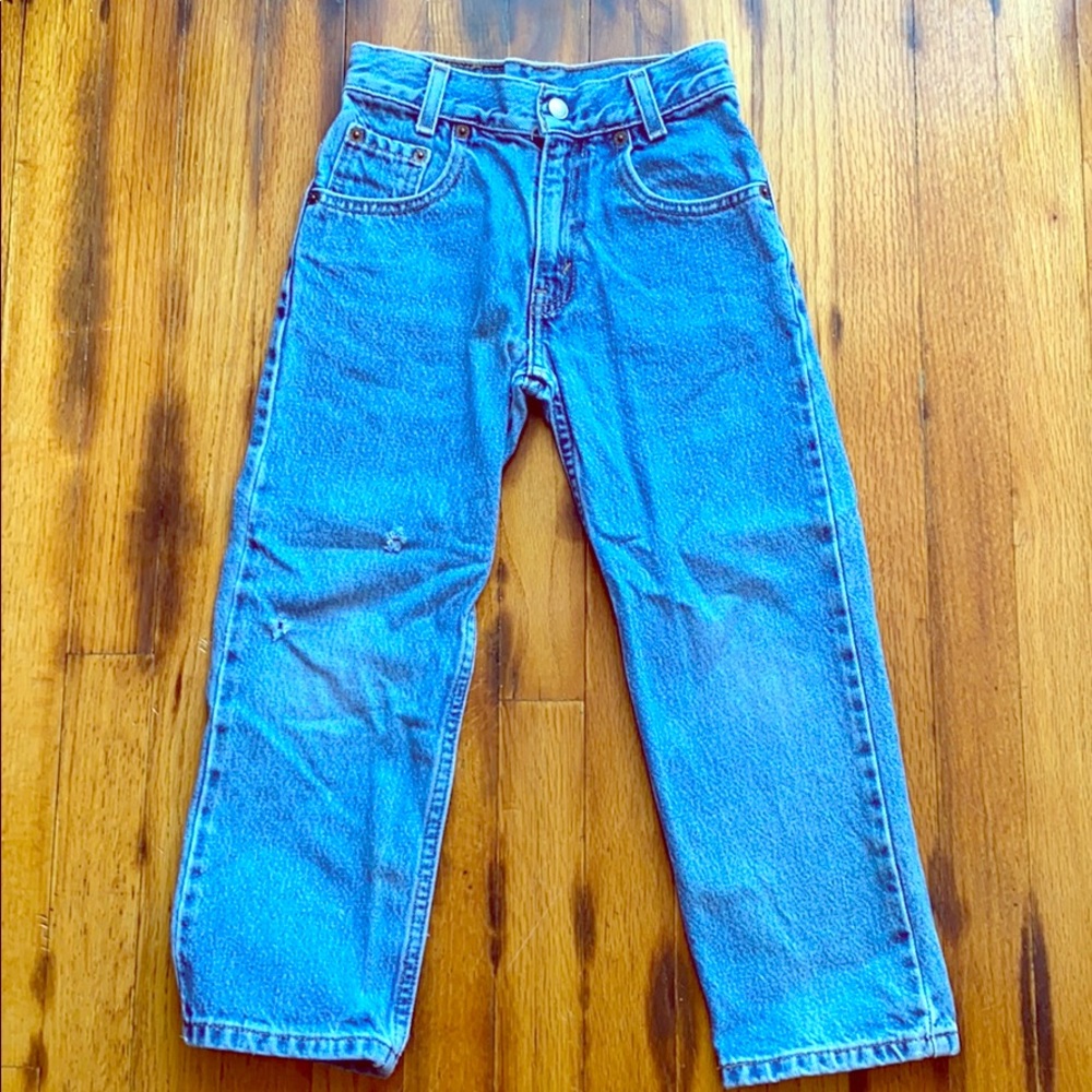 90’s kids boyfriend fit Levi’s
